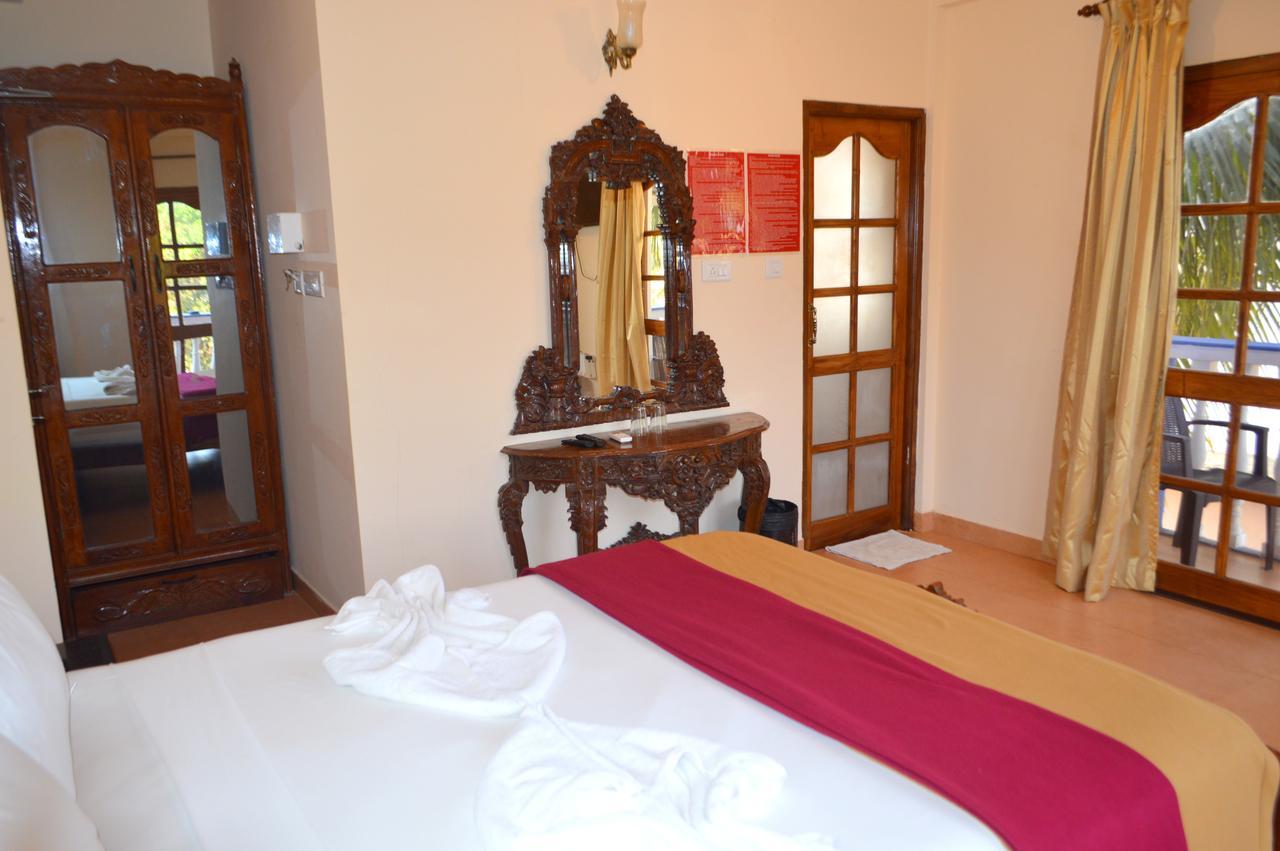 Hotel Seagull Калангут Экстерьер фото